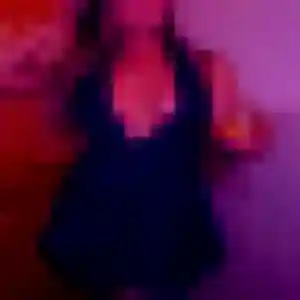 Camille (32 ans) à Andrézieux-Bouthéon cherche une rencontre ce soir