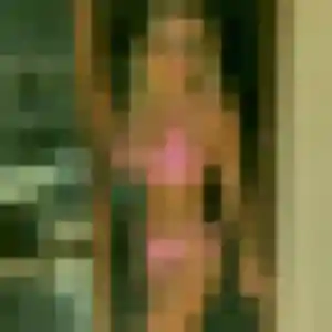 Sarah, 42 ans, cherche un rencontre cougar à Aramon