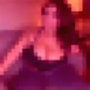 Fanny (26 ans) à Bages cherche un rencontre cougar rapidement