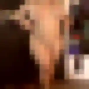 Sexy Jade, 20 ans à Biarritz - voir sa photo