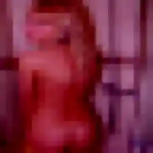 Berenice, 31 ans, en ligne à Binic-Étables-sur-Mer pour une rencontre coquine