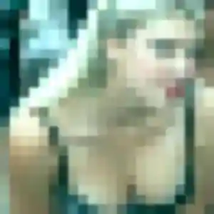 Gaelle, 22 ans, en ligne à Bouillargues pour une rencontre coquine
