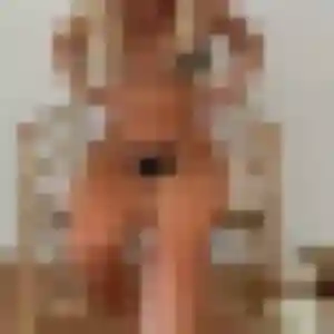 Ingrid, 31 ans, en ligne à Bouillargues pour une rencontre coquine