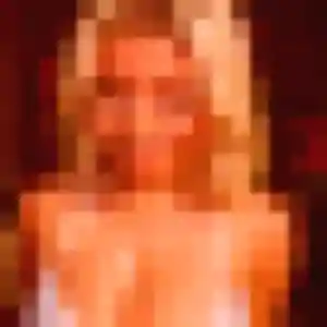 Emmanuelle, femme de 23 ans cherche rencontre cougar à Brive-la-Gaillarde