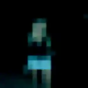 Photo de Deborah à Buxerolles (44 ans) - rencontre cougar discret