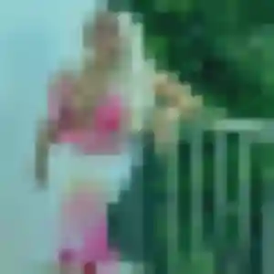 Bianca, fille de 22 ans propose rencontre cougar à Casteljaloux