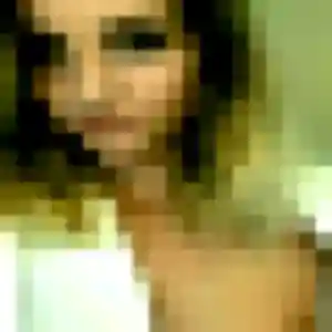 Idalina, 28 ans, en ligne à Chambéry pour un rencontre cougar