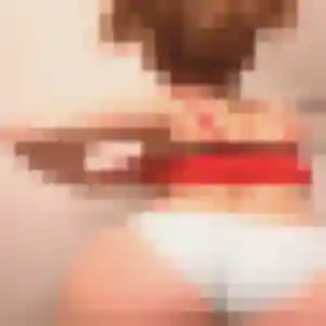 Bertille, 32 ans, connectée à Changé pour un rencontre cougar