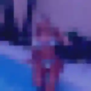 Helene, 37 ans, connectée à Chaponnay pour une rencontre coquine