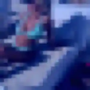 Lola de Châteauneuf-sur-Loire, 21 ans - rencontre cougar discret
