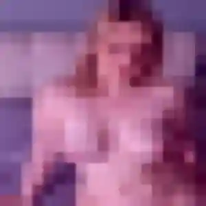 Belle Gilberte, 19 ans à Communay - voir sa photo