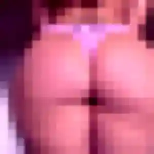 Romina, femme de 41 ans cherche rencontre cougar à Elven