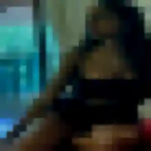 Photo de Erika à Firminy (22 ans) - rencontre cougar gratuit