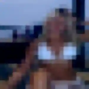 Laetitia, femme de 25 ans veut rencontre cougar à Fontaines-Saint-Martin