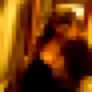 Eugenie, 19 ans, cherche un rencontre cougar à Illiers-Combray