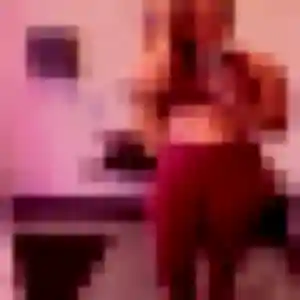 Anna de Jonage, 20 ans - rencontre cougar sans prise de tête