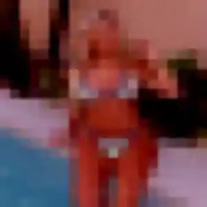 Jihane, 36 ans, disponible à L'Huisserie pour un rencontre cougar