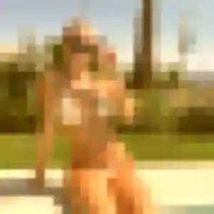Sandrine, 41 ans, connectée à La Couronne pour une rencontre coquine