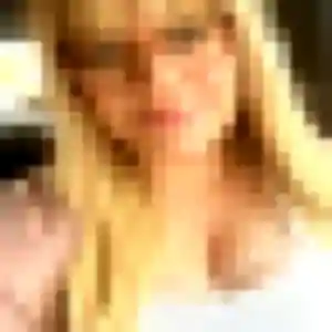 Ursula, fille de 29 ans cherche rencontre cougar à La Grande-Motte