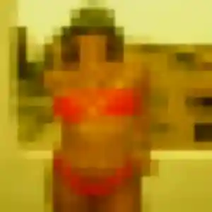 Mia (40 ans) à La Voulte-sur-Rhône cherche une rencontre maintenant