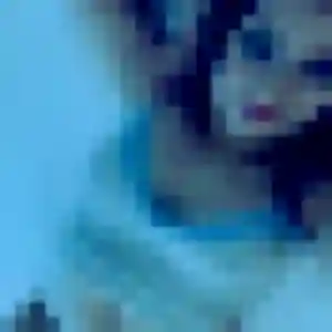 Christine, 26 ans, en ligne à Landévant pour une rencontre coquine