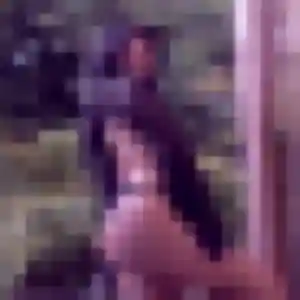 Oumaima, 27 ans, cherche un rencontre cougar à Les Villages Vovéens