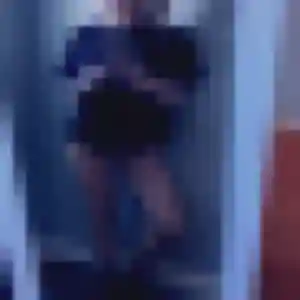 Iris, 23 ans, en ligne à Locminé pour une rencontre coquine
