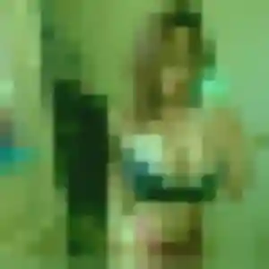 Janine (24 ans) à Macau propose un rencontre cougar maintenant