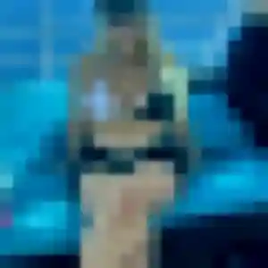 Yael, 27 ans, connectée à Marans pour une rencontre coquine