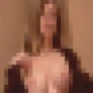 Xaviere, 28 ans, en ligne à Mazères pour une rencontre coquine