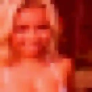 Delphine (29 ans) à Montmélian propose un rencontre cougar maintenant