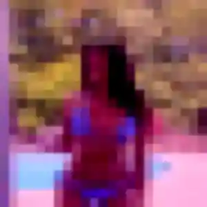 Aisha (21 ans) à Narrosse cherche une rencontre maintenant