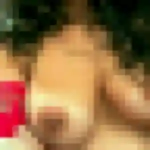 Sylvie, 24 ans, connectée à Narrosse pour un rencontre cougar