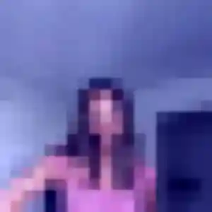 Photo de Renee à Noyal-Châtillon-sur-Seiche (19 ans) - rencontre cougar sans inscription