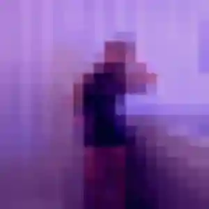 Photo de Raphaelle à Orvault (28 ans) - rencontre cougar anonyme