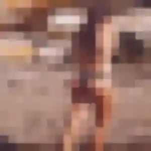 Kim, 23 ans, en ligne à Pignan pour une rencontre coquine