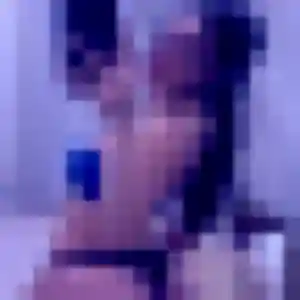 Nolwenn, 28 ans, connectée à Plouézec pour un rencontre cougar