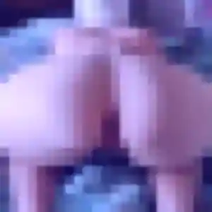 rencontre cougar à Plouhinec : photo de Alessandra, 25 ans - accès libre