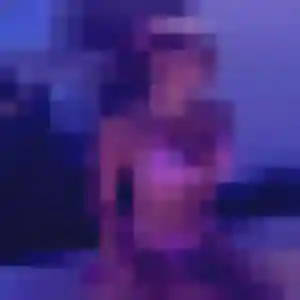 Fabienne, femme de 34 ans cherche rencontre cougar à Plouvien
