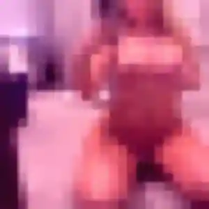 Regine, 37 ans, en ligne à Quillan pour un rencontre cougar