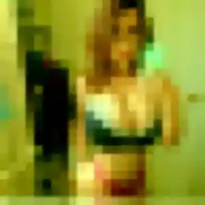 Photo de Ilona à Replonges (20 ans) - rencontre cougar gratuit