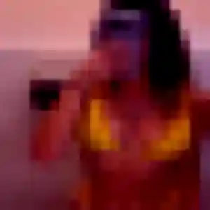 Emeraude, 34 ans, cherche un rencontre cougar à Riec-sur-Bélon