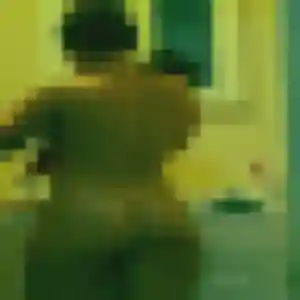 Rencontre Cindy, 19 ans à Saint-Denis-de-l'Hôtel en t'inscrivant
