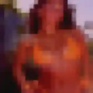 Anne, femme de 22 ans propose rencontre cougar à Saint-Donat-sur-l'Herbasse