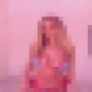 rencontre cougar à Saint-Étienne-de-Montluc : photo de Leana, 23 ans - accès libre