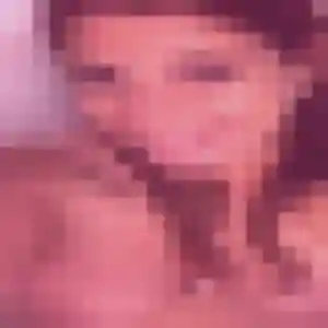 Noura, 19 ans, connectée à Saint-Geniès-de-Malgoirès pour une rencontre coquine