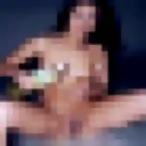 Photo sexy de Rania, 25 ans à Saint-Georges-de-Reneins - rencontre sans lendemain