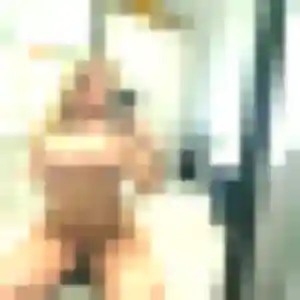 Kim, 36 ans, connectée à Saint-Jean pour un rencontre cougar