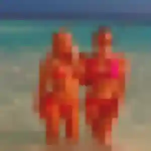 Charmante Anne-Charlotte, 42 ans à Saint-Malo-de-Guersac - voir sa photo