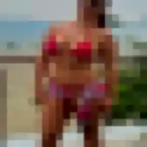 Thais (30 ans) à Saint-Méloir-des-Ondes cherche un rencontre cougar rapidement